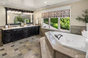 8617 NE 20th St, Clyde Hill, WA 98004 - Photo 17