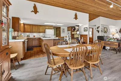1211 314th Place, Ocean Park, WA 98640 - Photo 15