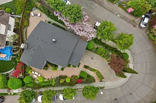 4565 E Laurel Dr NE, Seattle, WA 98105 - Photo 33