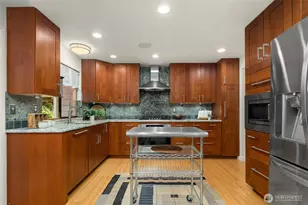 19011 27th Dr SE, Bothell, WA 98012 - Photo 13