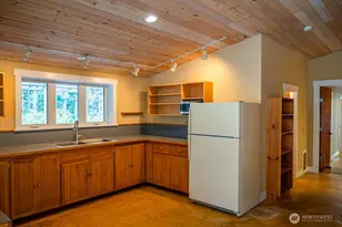 343 Burt Rd, Lopez Island, WA 98261 - Photo 9