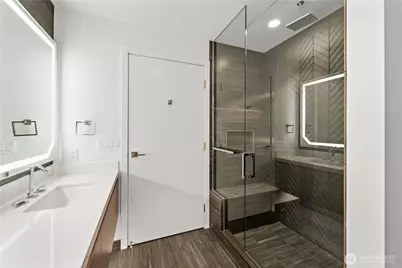 188 Bellevue Way NE #1602, Bellevue, WA 98004 - Photo 11