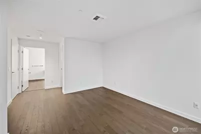 188 Bellevue Way NE #1602, Bellevue, WA 98004 - Photo 9