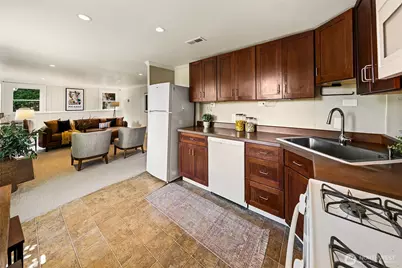 2613 Boyer Avenue E, Seattle, WA 98102 - Photo 13