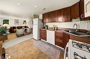 2613 Boyer Ave E, Seattle, WA 98102 - Photo 13