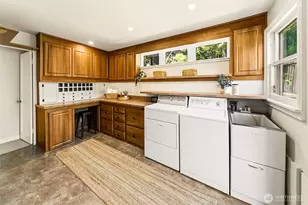 2613 Boyer Ave E, Seattle, WA 98102 - Photo 19