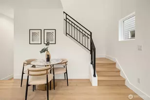 539 N 70th St, Seattle, WA 98103 - Photo 13