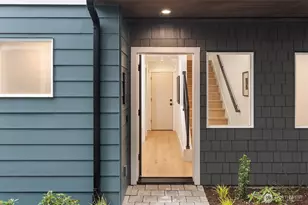 539 N 70th St, Seattle, WA 98103 - Photo 7