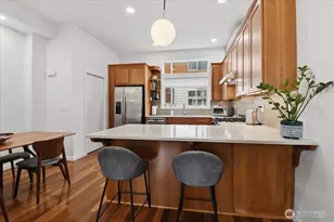 4418 Meridian Ave N, Seattle, WA 98103 - Photo 5