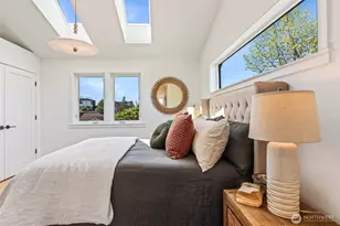 8330 24th Ave NW, Seattle, WA 98117 - Photo 17