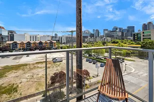 501 Roy St, Seattle, WA 98109 - Photo 19