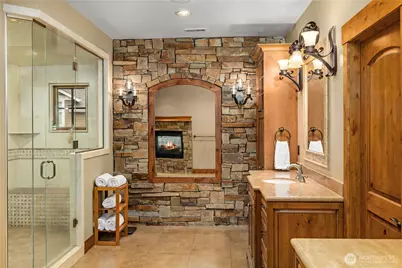 3607 E Lake Sammamish Shore Lane NE, Sammamish, WA 98074 - Photo 7