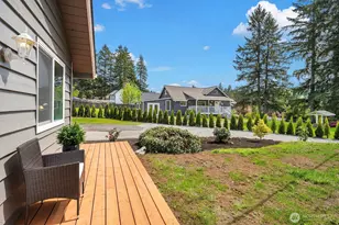 21610 SE May Valley Rd, Issaquah, WA 98027 - Photo 3