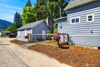 2115 Valley Highway, Deming, WA 98244 - Photo 33