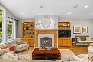 25314 SE 28th St, Sammamish, WA 98075 - Photo 11