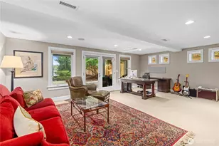 25314 SE 28th St, Sammamish, WA 98075 - Photo 23