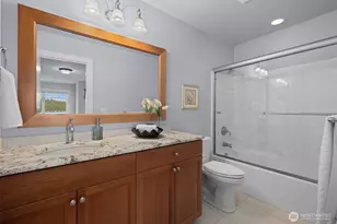 2727 E Lake Sammamish Pkwy NE, Sammamish, WA 98074 - Photo 15