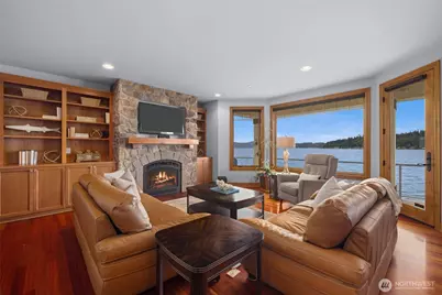 2727 E Lake Sammamish Parkway NE, Sammamish, WA 98074 - Photo 3