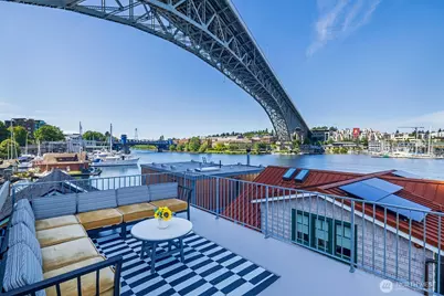 2770 Westlake Avenue N #6, Seattle, WA 98109 - Photo 27