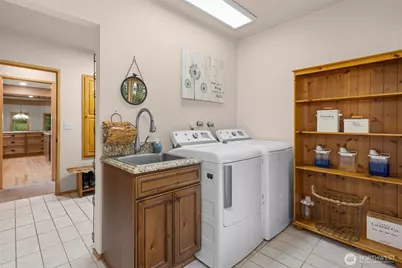 21004 NE 122nd Street, Redmond, WA 98053 - Photo 15