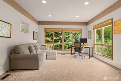21004 NE 122nd Street, Redmond, WA 98053 - Photo 13