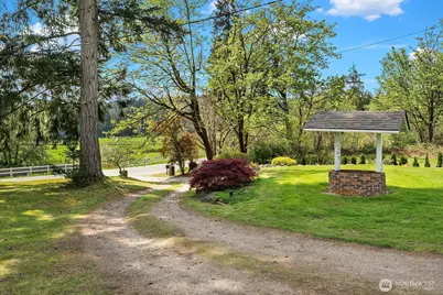 21614 SE May Valley Road, Issaquah, WA 98027 - Photo 33