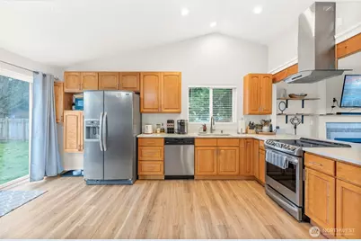21617 44th Avenue Court E, Spanaway, WA 98387 - Photo 13