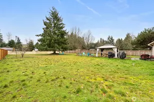 21617 44th Ave Ct E, Spanaway, WA 98387 - Photo 3