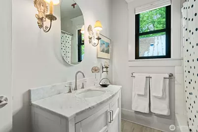 7541 Seward Park Avenue S, Seattle, WA 98118 - Photo 37
