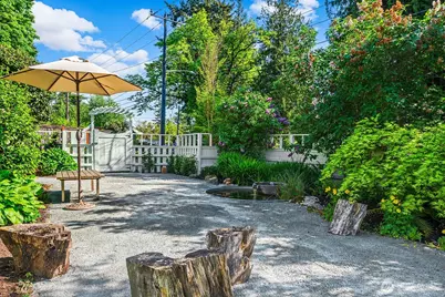 7541 Seward Park Avenue S, Seattle, WA 98118 - Photo 13