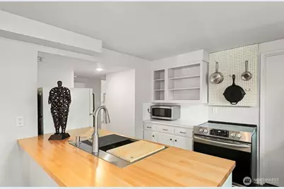 7541 Seward Park Avenue S, Seattle, WA 98118 - Photo 35