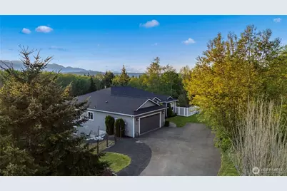 7622 NW Lenox Lane, Silverdale, WA 98383 - Photo 1