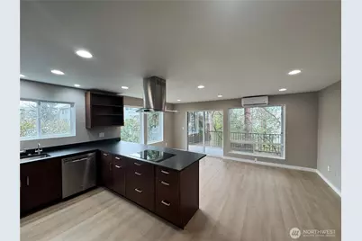 6015 Lakeview Drive #3, Kirkland, WA 98033 - Photo 5
