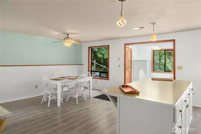 121 S 7th Avenue, Port Hadlock-Irondale, WA 98339 - Photo 5