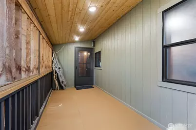 8005 21st Avenue W, University Place, WA 98466 - Photo 13