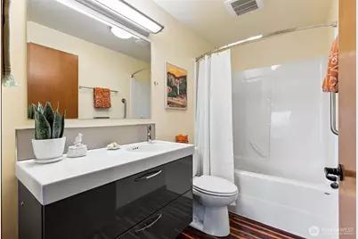8005 21st Avenue W, University Place, WA 98466 - Photo 11