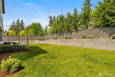 17 242nd Street SE, Bothell, WA 98021 - Photo 33