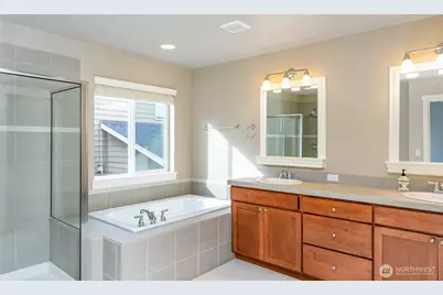 722 201st Place SW, Lynnwood, WA 98036 - Photo 21