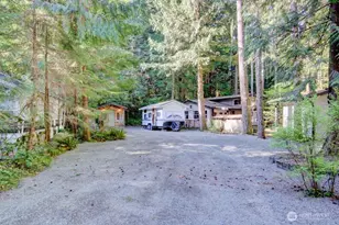 106 Goldrush Rd, Deming, WA 98244 - Photo 1