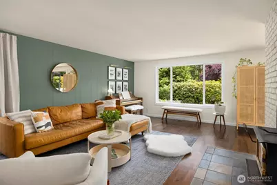 10430 NE Cascade Avenue, Bainbridge Island, WA 98110 - Photo 19