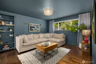 10430 NE Cascade Ave, Bainbridge Island, WA 98110 - Photo 25