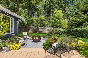 10430 NE Cascade Ave, Bainbridge Island, WA 98110 - Photo 15