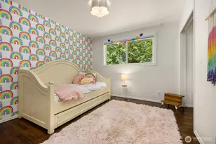 10430 NE Cascade Ave, Bainbridge Island, WA 98110 - Photo 21