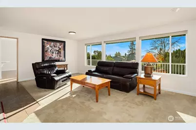 7081 47th Avenue W, Mukilteo, WA 98275 - Photo 5