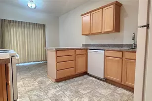 70 E Beaumont Dr, Shelton, WA 98584 - Photo 7