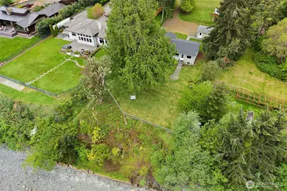 23932 Jefferson Point Road NE, Kingston, WA 98346 - Photo 39