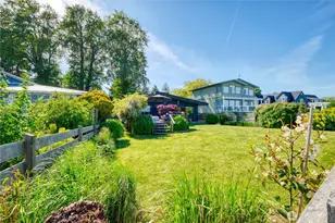 103 Bay View Dr, Point Roberts, WA 98281 - Photo 37