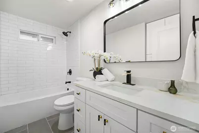 12914 76th Avenue S, Seattle, WA 98178 - Photo 7