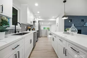 12914 76th Ave S, Seattle, WA 98178 - Photo 3