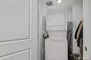 819 Virginia St, Seattle, WA 98101 - Photo 25